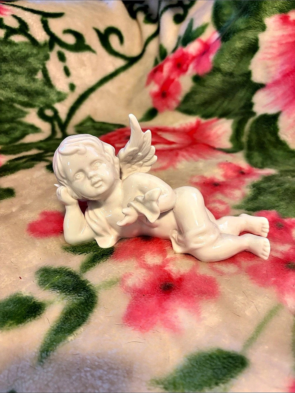 White Cherub Angel Figurine Sculpture